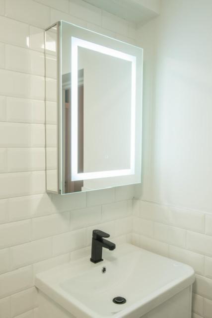 Finchley Contemporary 2 Bed Apartment + Parking Хендон Экстерьер фото